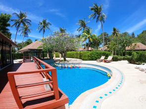 Lanta Sand Resort & Spa