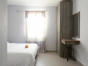 Corrie Chalet Pantai Cenang Langkawi