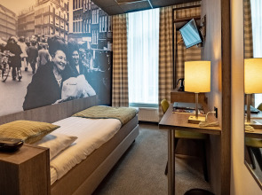 Отель Cornelisz