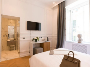 Via Chiodo Luxury Rooms