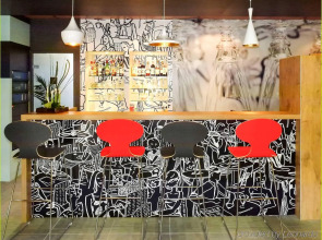 ibis Avignon Centre Pont de l'Europe