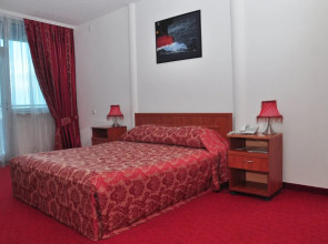 Отель «Яхт-клуб»