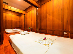 Andaman Seaview Hotel