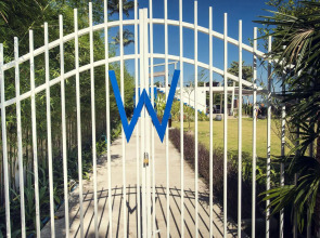 The White Knot Koh Chang