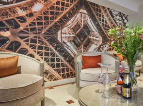 Beaugrenelle Tour Eiffel