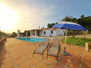 1039 Villa Cuatro Caminos