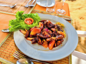 International Beach Hotel