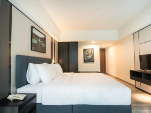 12 The Residence Hotel