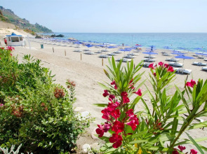 Baia Taormina Hotel