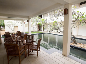 Mermaid Hotel & Club