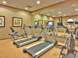 Holiday Inn Express Los Angeles Airport by IHG