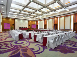 Отель Truntum Kuta