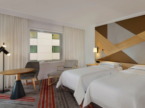 Sheraton Amsterdam Airport Hotel and Conference Center