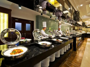 Beijing International Hotel