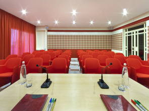 Отель Continental