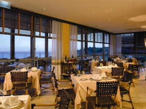 Grande Real Santa Eulalia Resort