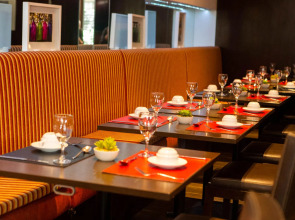 474 Buenos Aires Hotel