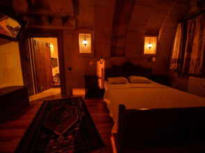 Vineyard Cave Hotel