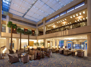 Jinjiang West Capital International Hotel