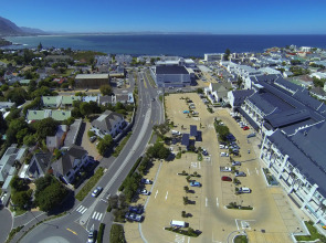 Отель Whale Coast All-Suite-Hotel