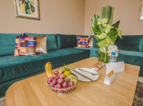 New Art's DownTown Hotel