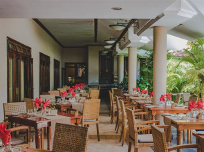 Aanari Hotel and Spa