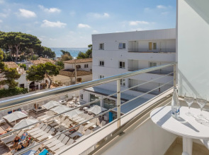 Welikehotel Triton Beach