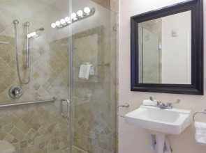 Casa Victoria Orchid