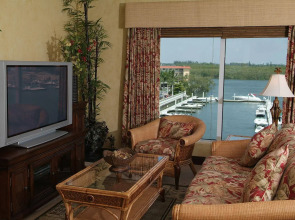 Bayfront Inn Fifth Avenue