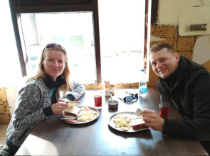 Hotel Raj Bed & Breakfast