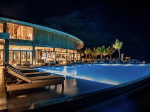 Курорт Kagi Maldives Resort & Spa