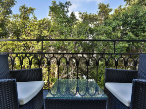 Dizengoff Avenue Hotel