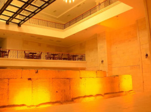 Safa Royal Museum Hotel