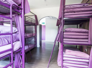 Safestay London Kensington Holland Park