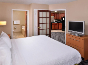 Towneplace Suites by Marriott Warren