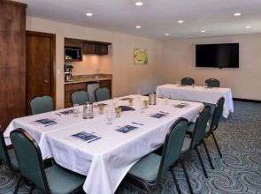 Station House Inn - Near Heavenly Gondola