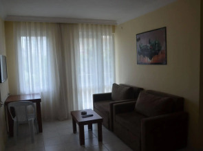 Rose Garden Apart Hotel