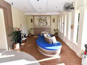 RedDoorz near Udayana University Jimbaran 2