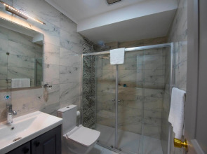 Cynthiana Beach Hotel