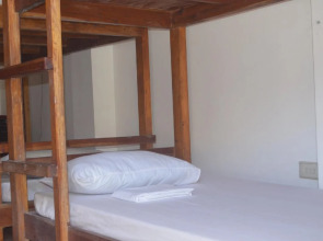 Chill Out Hostel Boracay