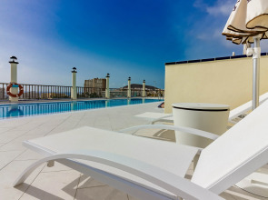 Klayman Olivina Aparthotel