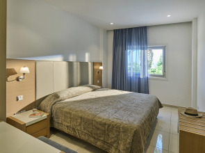 Sunrise Oasis Hotel & Waterpark