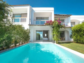 Destino Five Ibiza - 5-Star Grand Luxe Resort