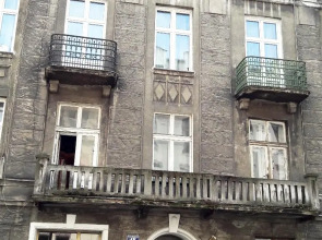 Metropolitan Apartments