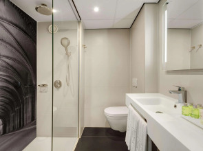 NH Amsterdam Schiphol Airport