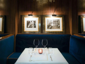 Anantara Palazzo Naiadi Rome Hotel