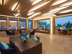 Le Meridien Khao Lak Resort & Spa