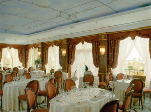 Andreola Central Hotel