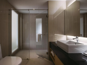 TIRAS Patong Beach Hotel