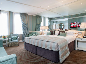 The Rubens at the Palace